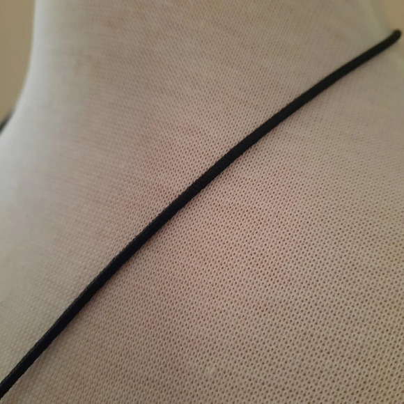 Napier Painted Medallion Black Rope Chain 22" - Picture 3 of 10